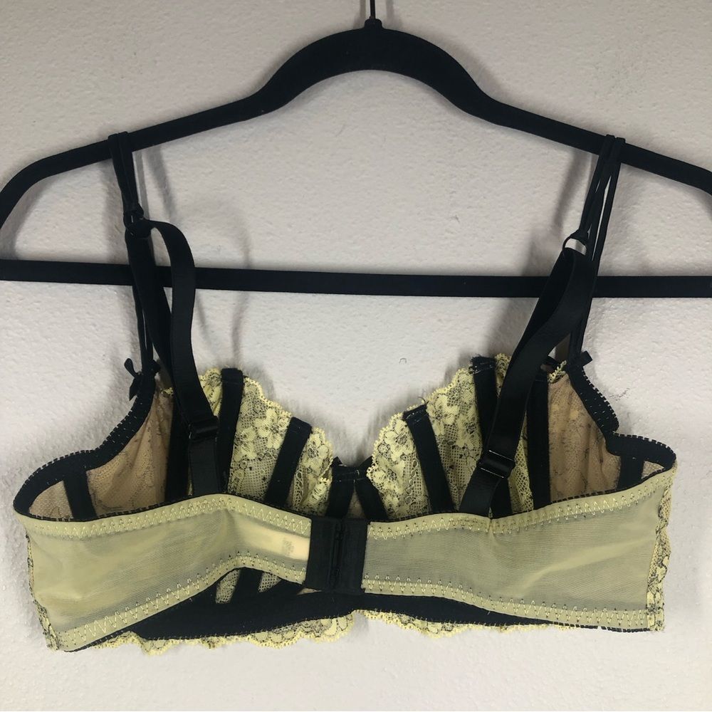 Victoria’s Secret Y2K Lace Boned Balconette Bra Yellow Black Vintage 36C - Picture 3 of 6